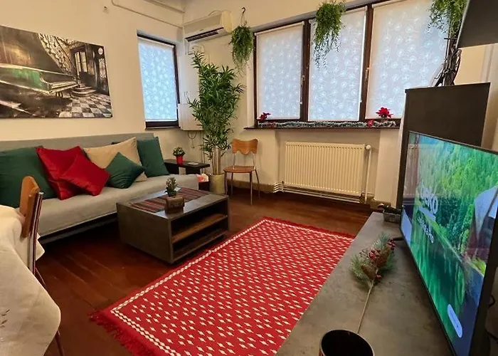 Charming And Cozy In Center Bukurešť