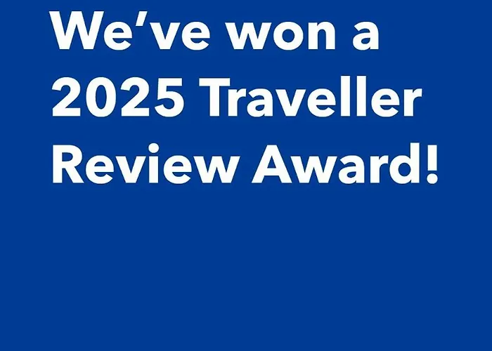 Charming And Cozy In Center *